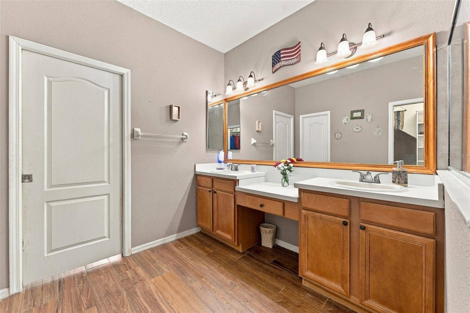 21916 WAVERLY SHORES LANE, Land O Lakes, FL 34637