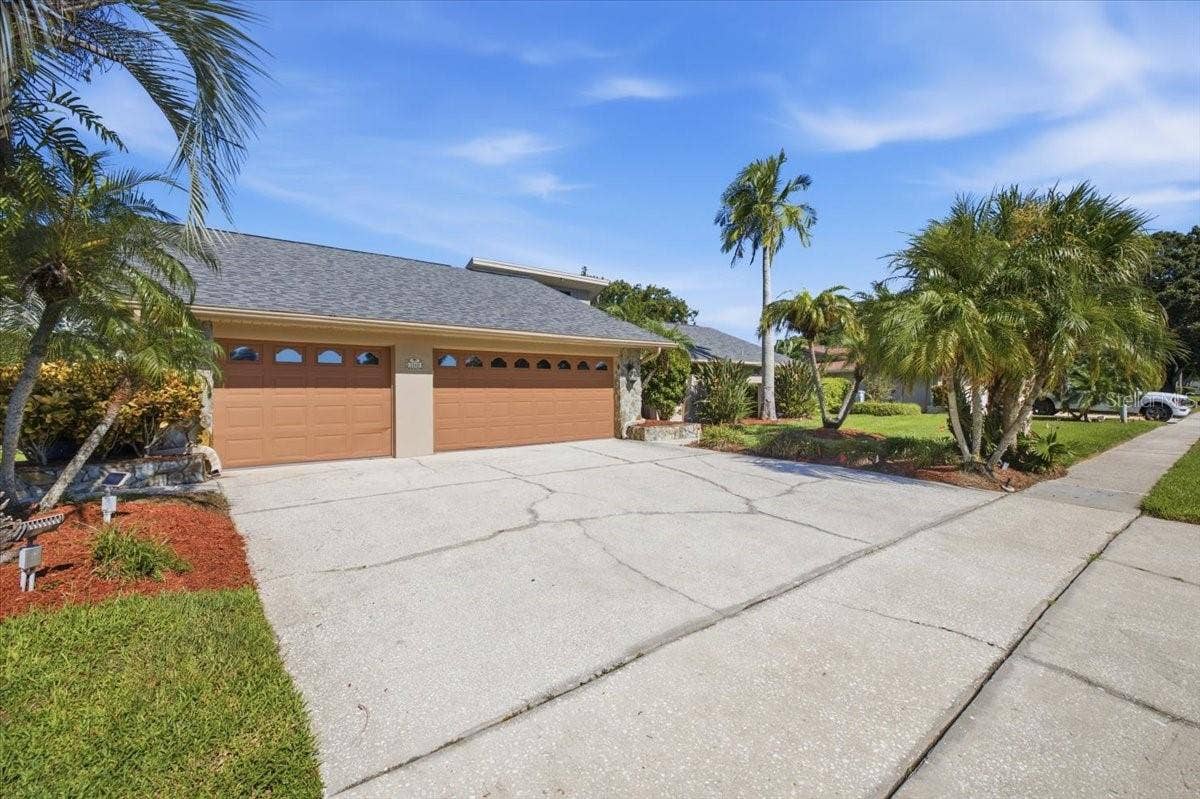 3168 MASTERS DRIVE, Clearwater, FL 33761 3168 MASTERS DRIVE, Clearwater, FL 33761