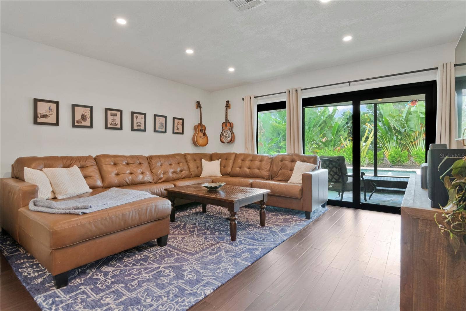 4400 COLUMBUS WAY S, St Petersburg, FL 33712