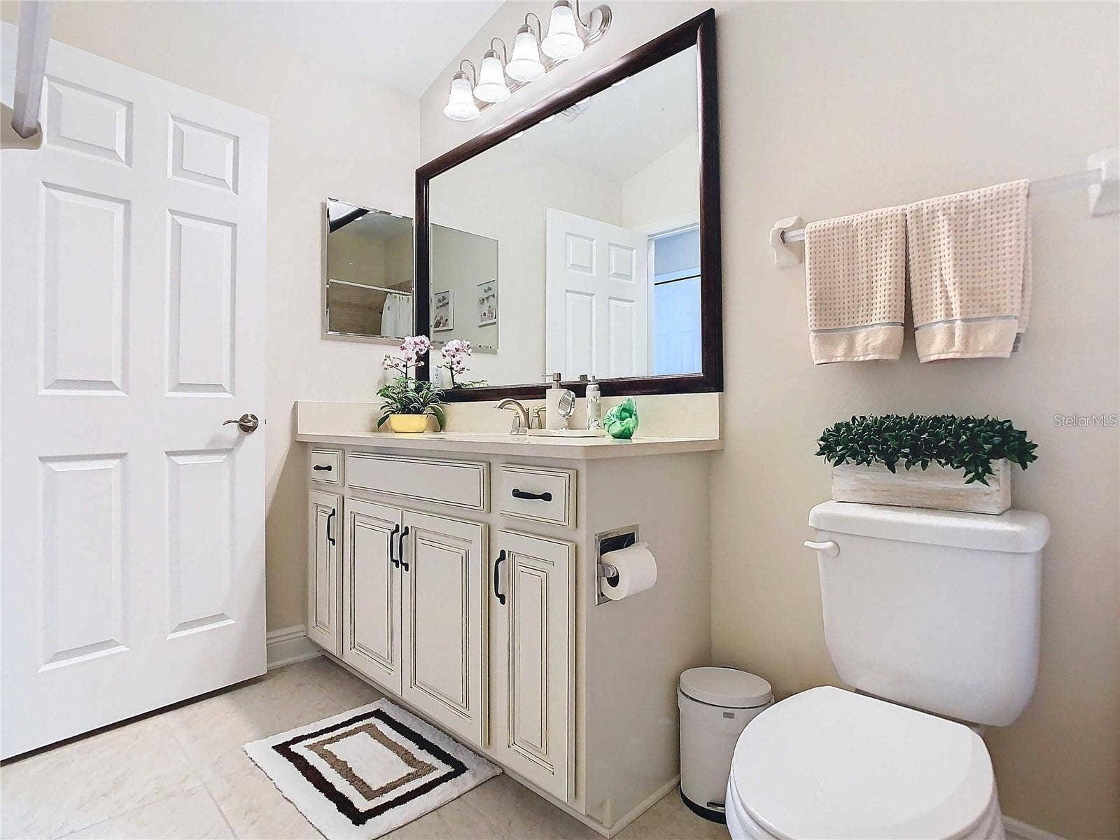 30333 SOUTHWELL LANE, Wesley Chapel, FL 33543 30333 SOUTHWELL LANE, Wesley Chapel, FL 33543