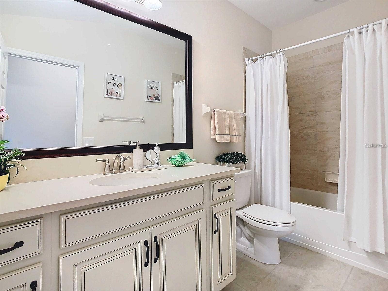 30333 SOUTHWELL LANE, Wesley Chapel, FL 33543 30333 SOUTHWELL LANE, Wesley Chapel, FL 33543