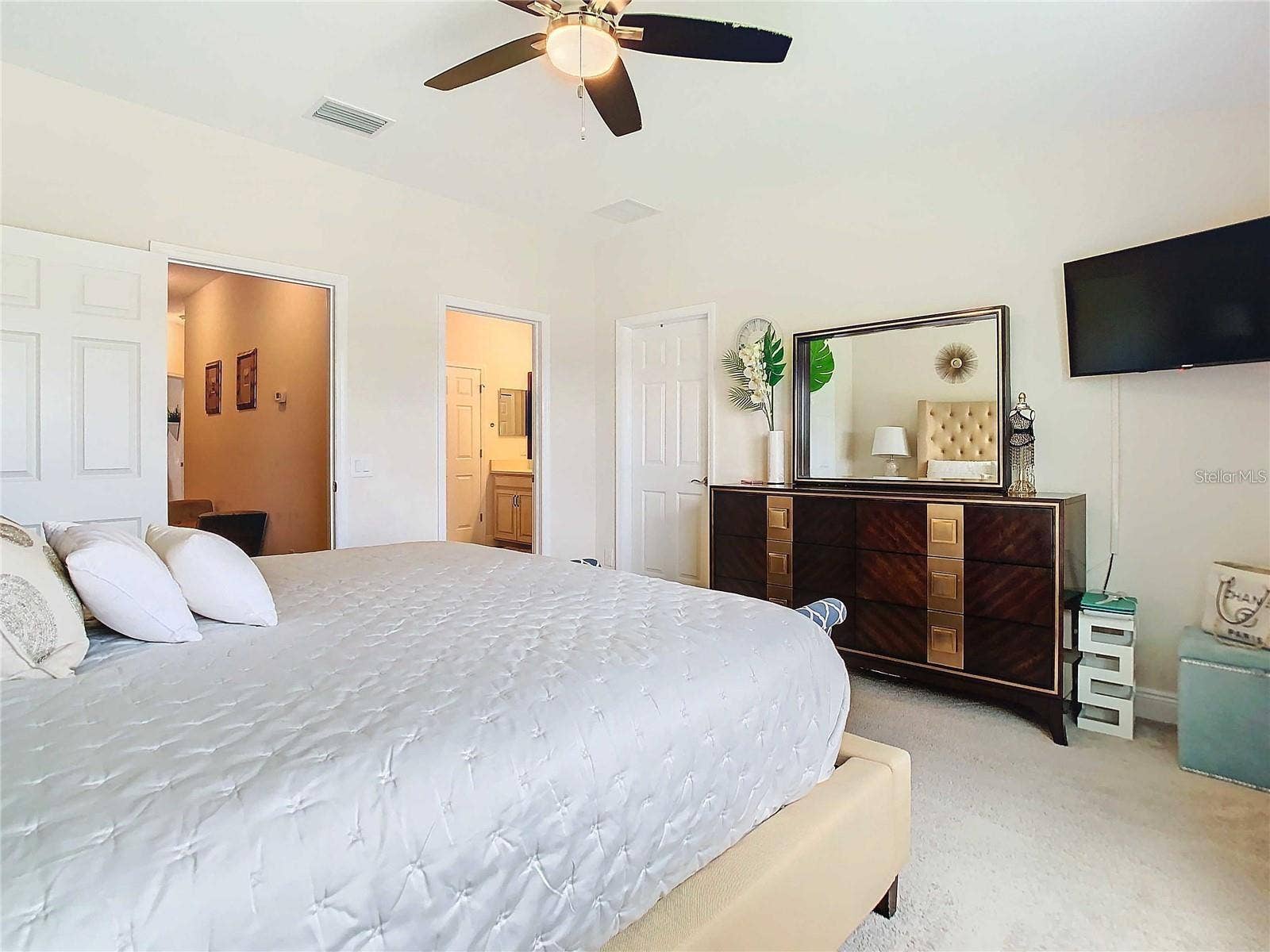 30333 SOUTHWELL LANE, Wesley Chapel, FL 33543 30333 SOUTHWELL LANE, Wesley Chapel, FL 33543