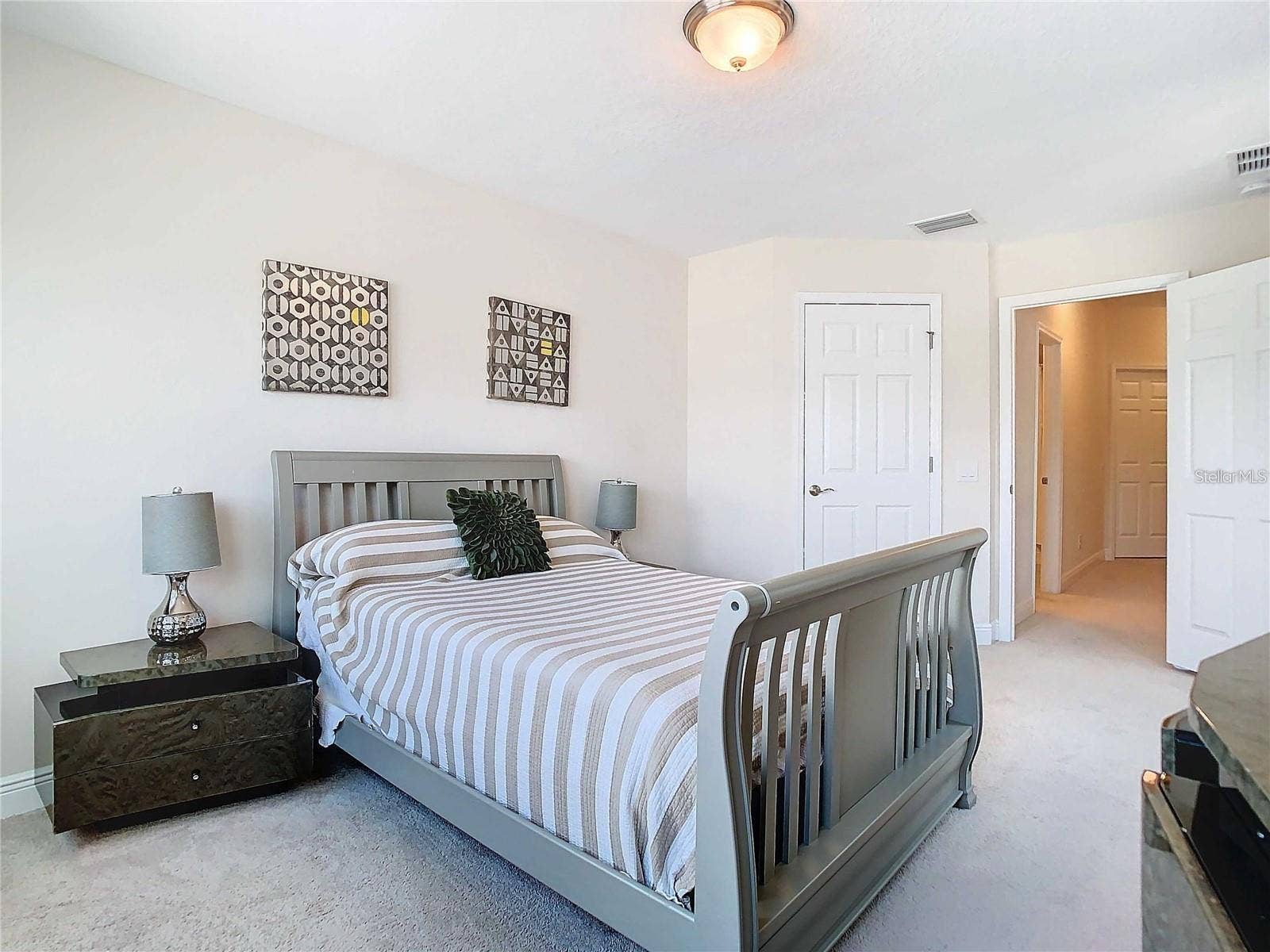 30333 SOUTHWELL LANE, Wesley Chapel, FL 33543 30333 SOUTHWELL LANE, Wesley Chapel, FL 33543