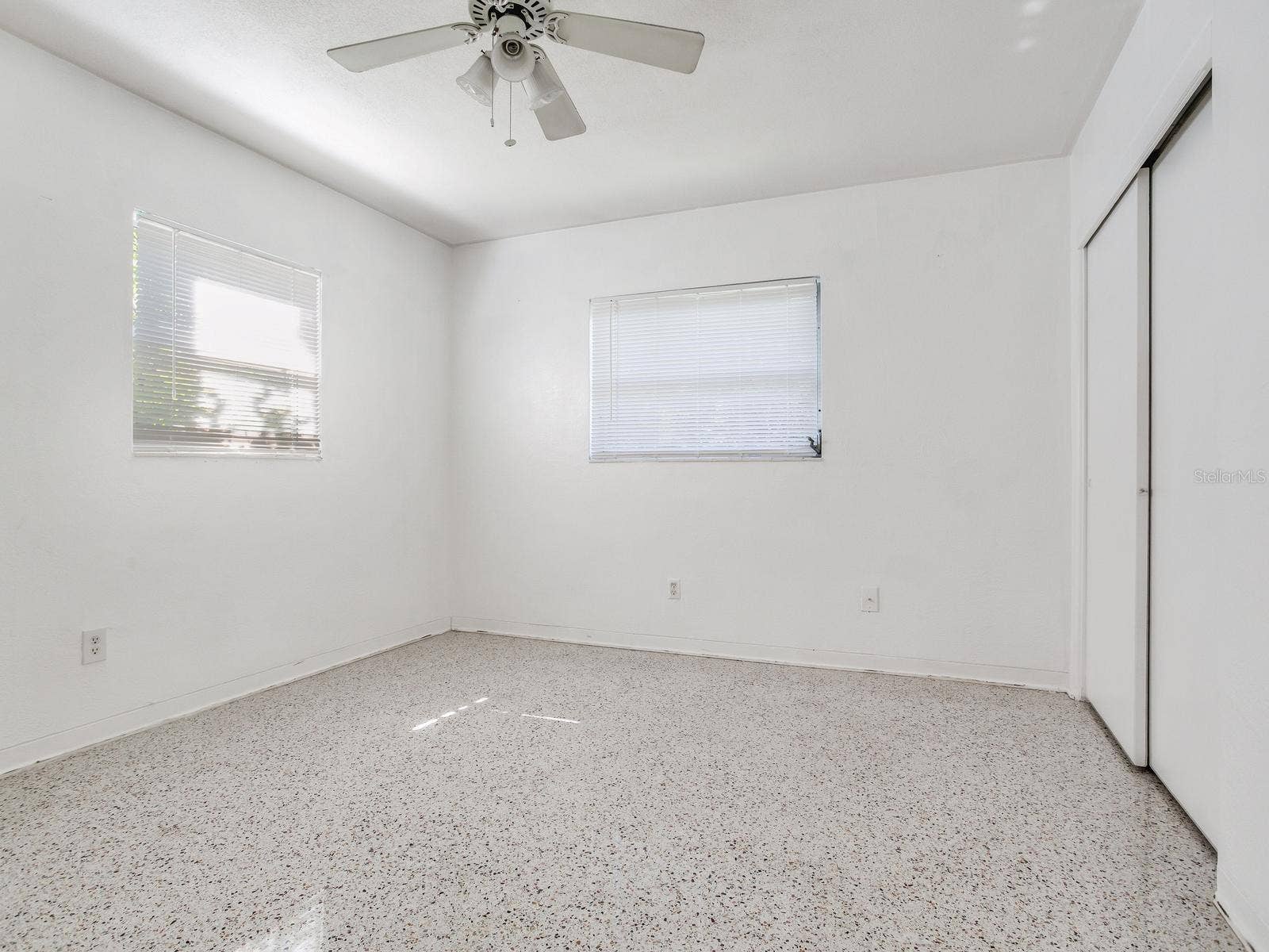 245 115TH AVENUE, Treasure Island, FL 33706