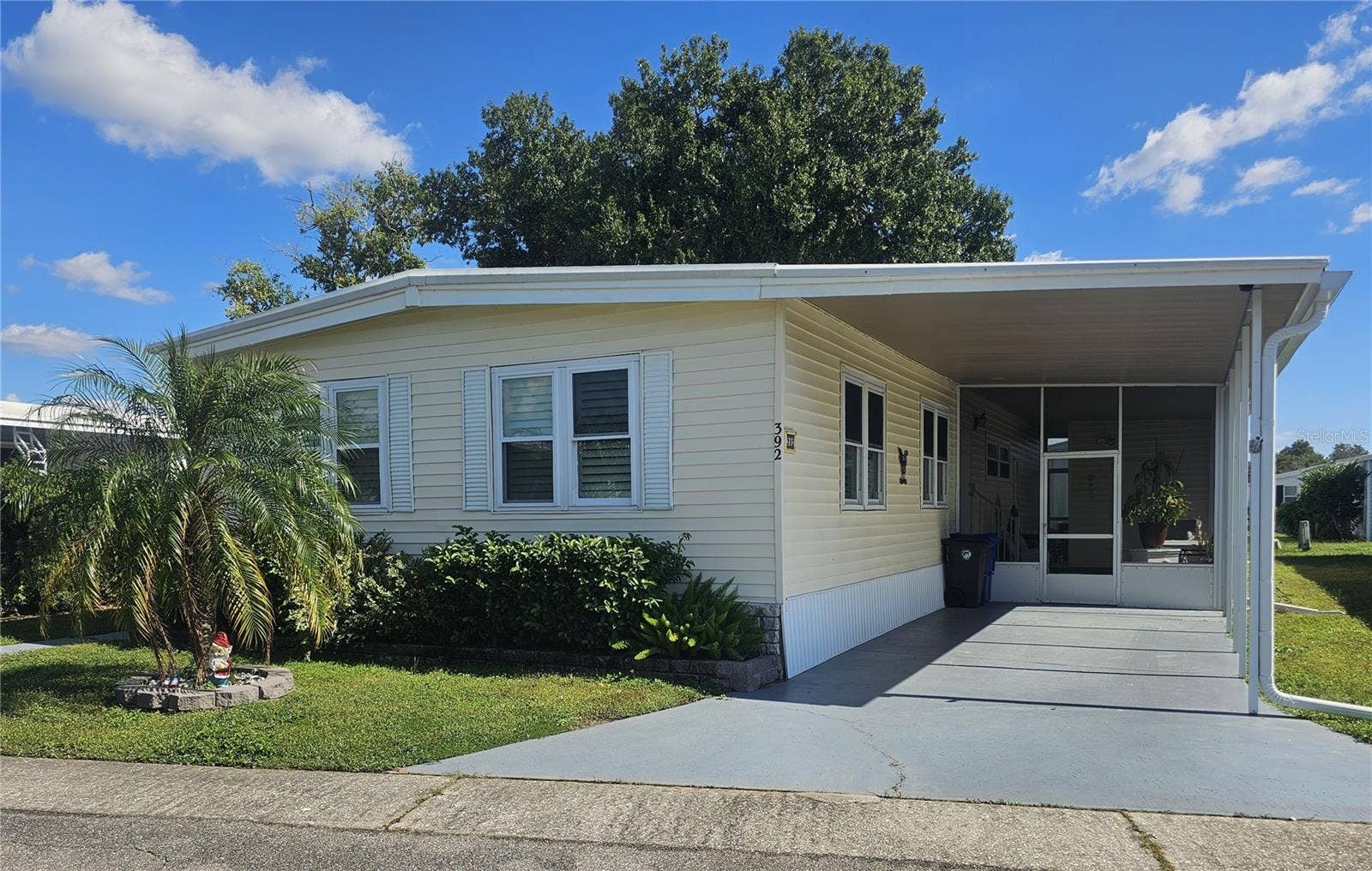 392 COBIA WAY, Oldsmar, FL 34677 Front Yard