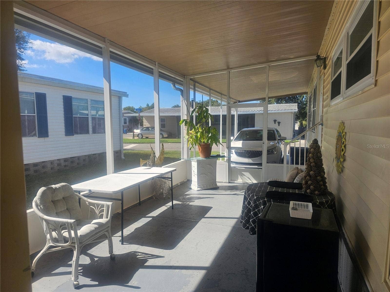 392 COBIA WAY, Oldsmar, FL 34677 Screened Porch