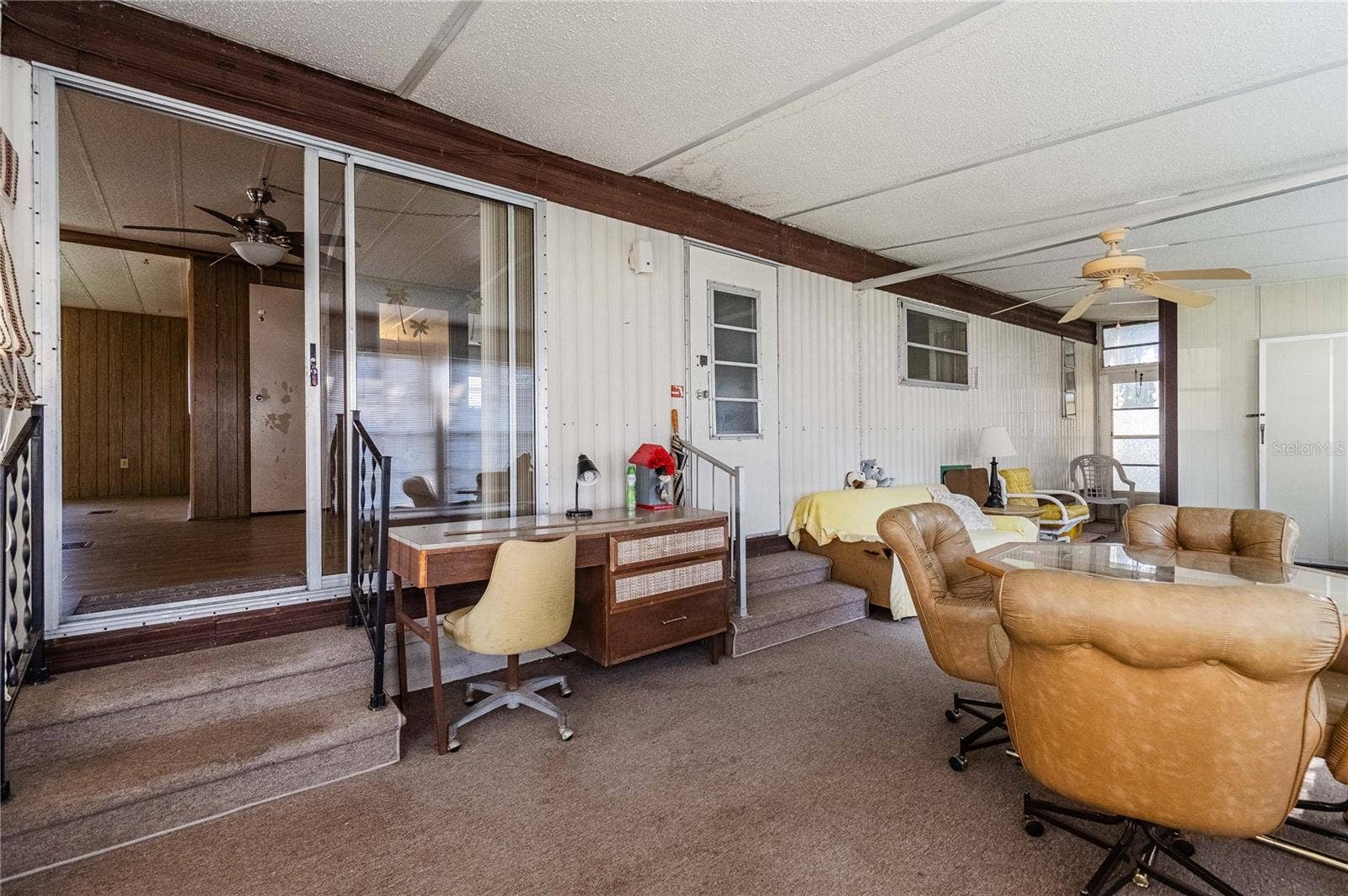 432 LAZY LAKE DRIVE W, Lakeland, FL 33801