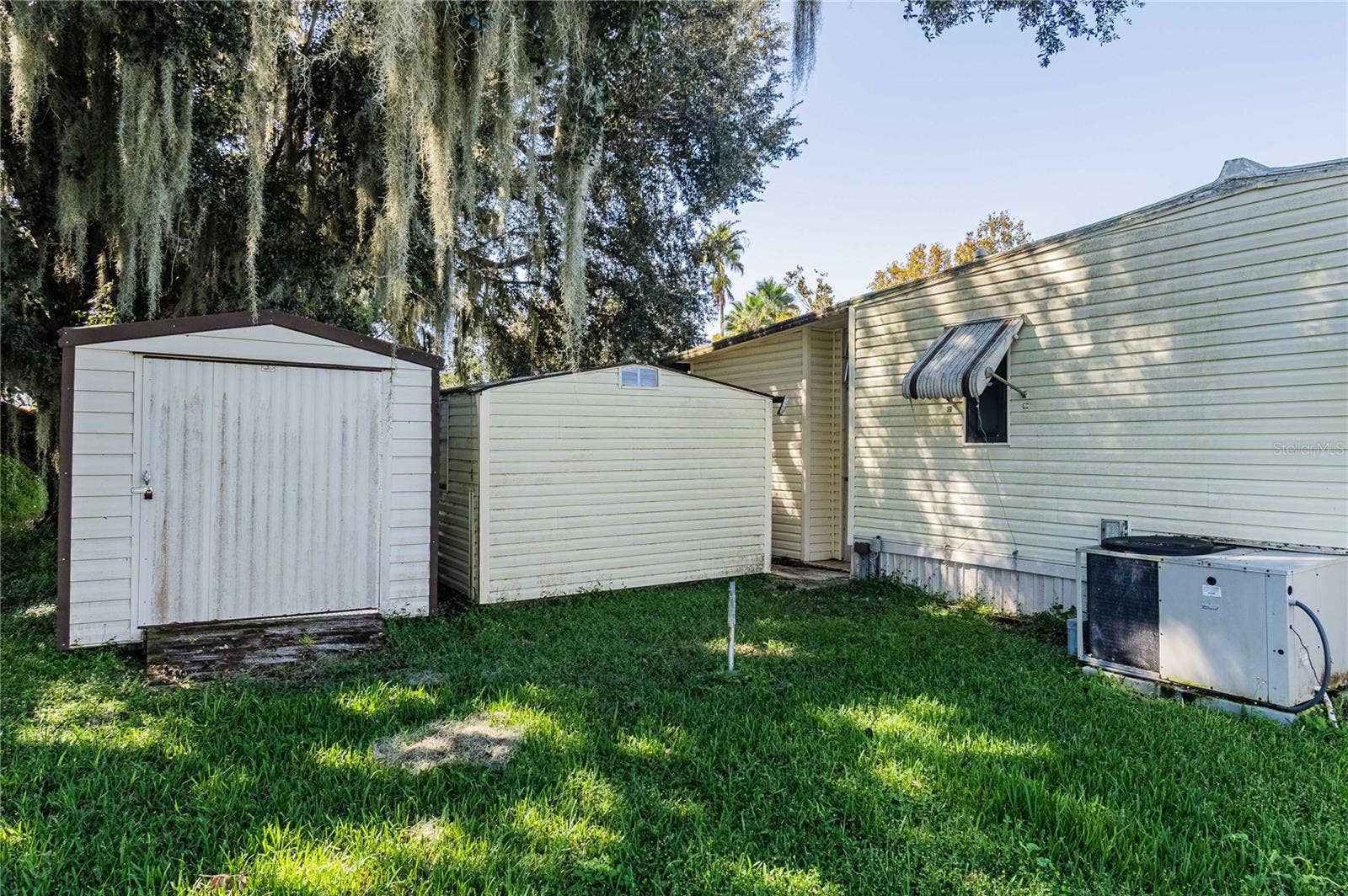 432 LAZY LAKE DRIVE W, Lakeland, FL 33801