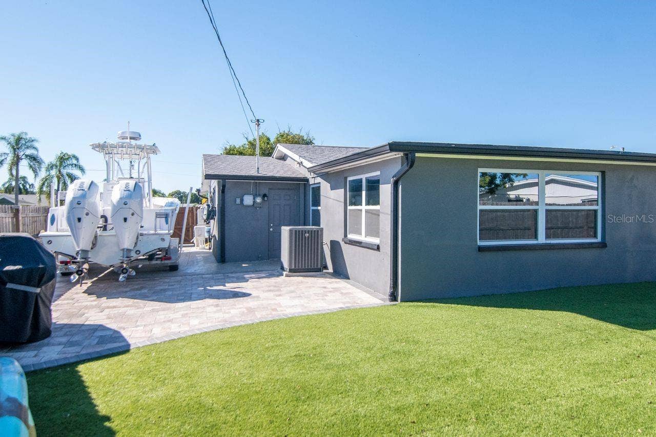 5735 MOSAIC DRIVE, Holiday, FL 34690