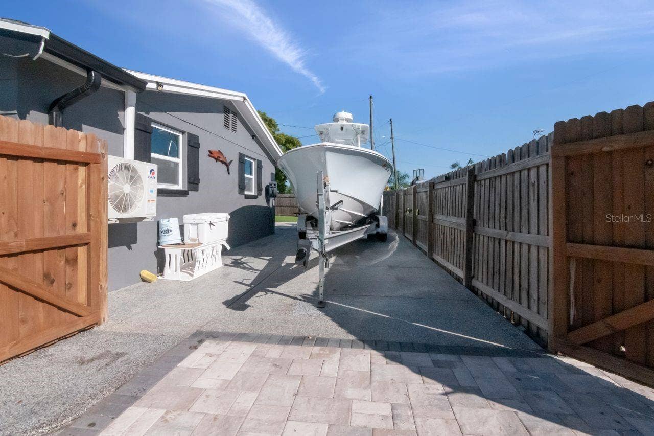 5735 MOSAIC DRIVE, Holiday, FL 34690