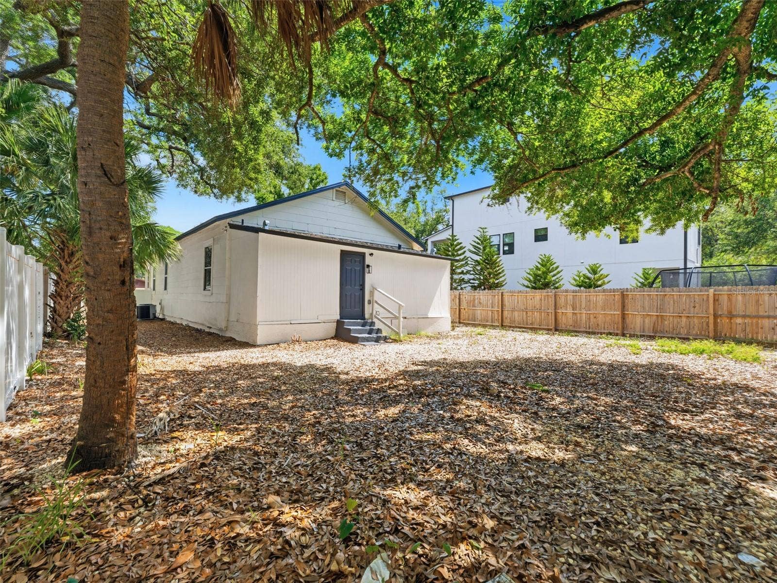 1740 W CHERRY STREET, Tampa, FL 33607