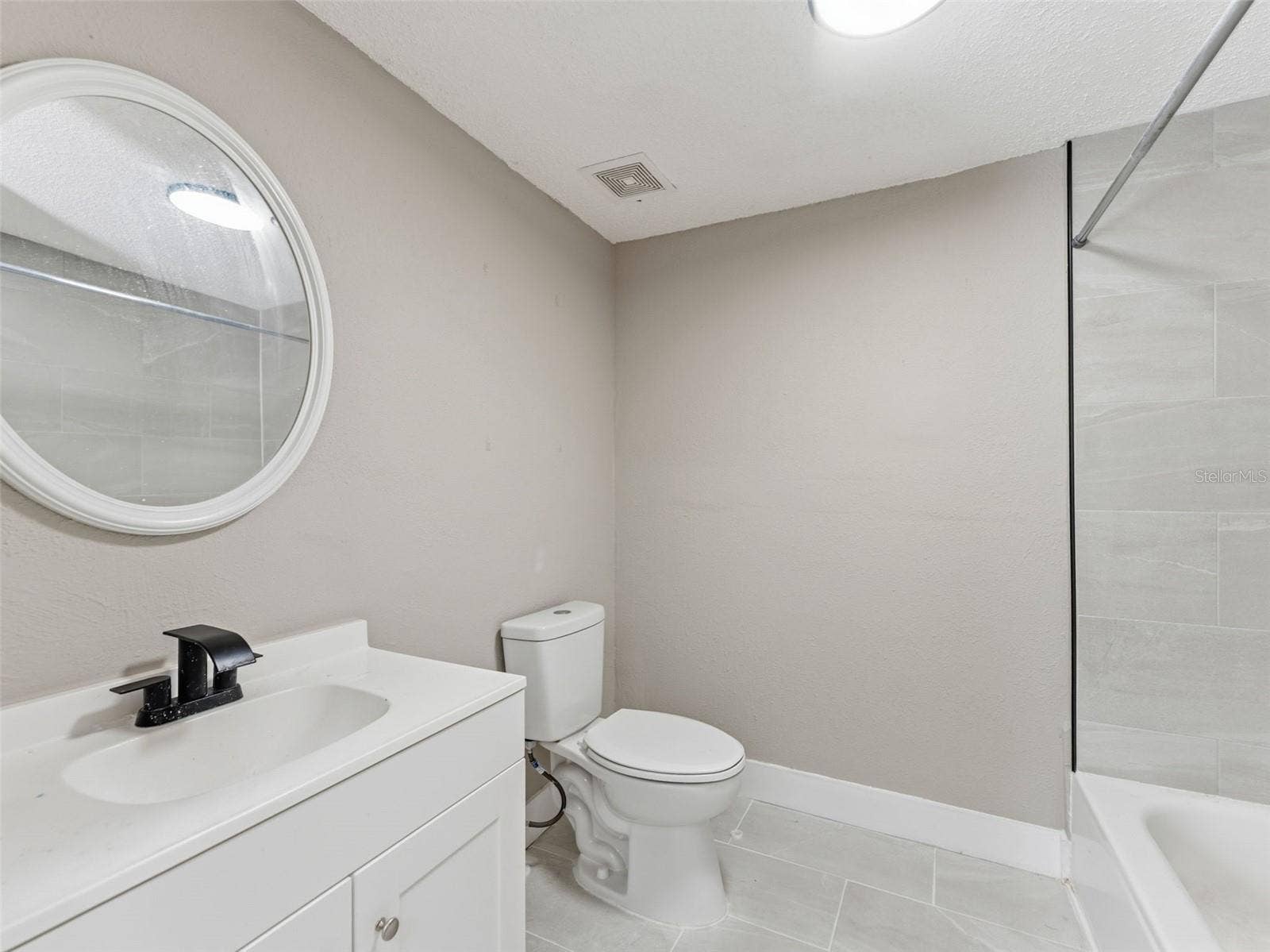 1740 W CHERRY STREET, Tampa, FL 33607