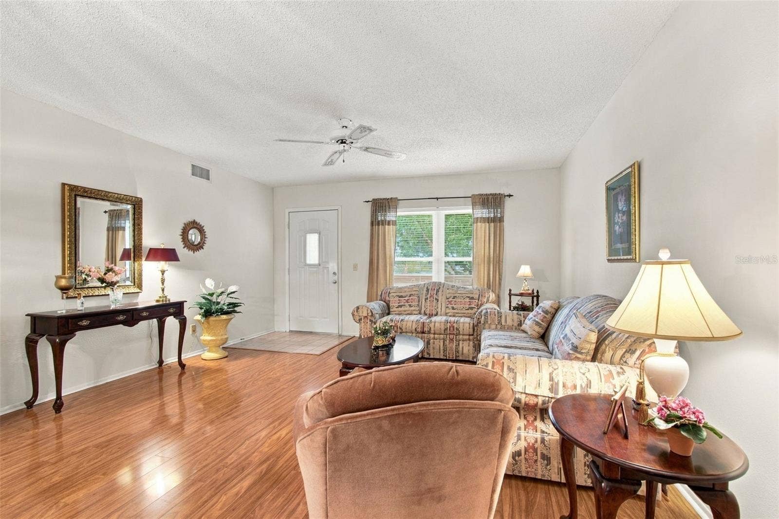2221 NORWEGIAN DRIVE, #27, Clearwater, FL 33763 2221 NORWEGIAN DRIVE, #27, Clearwater, FL 33763
