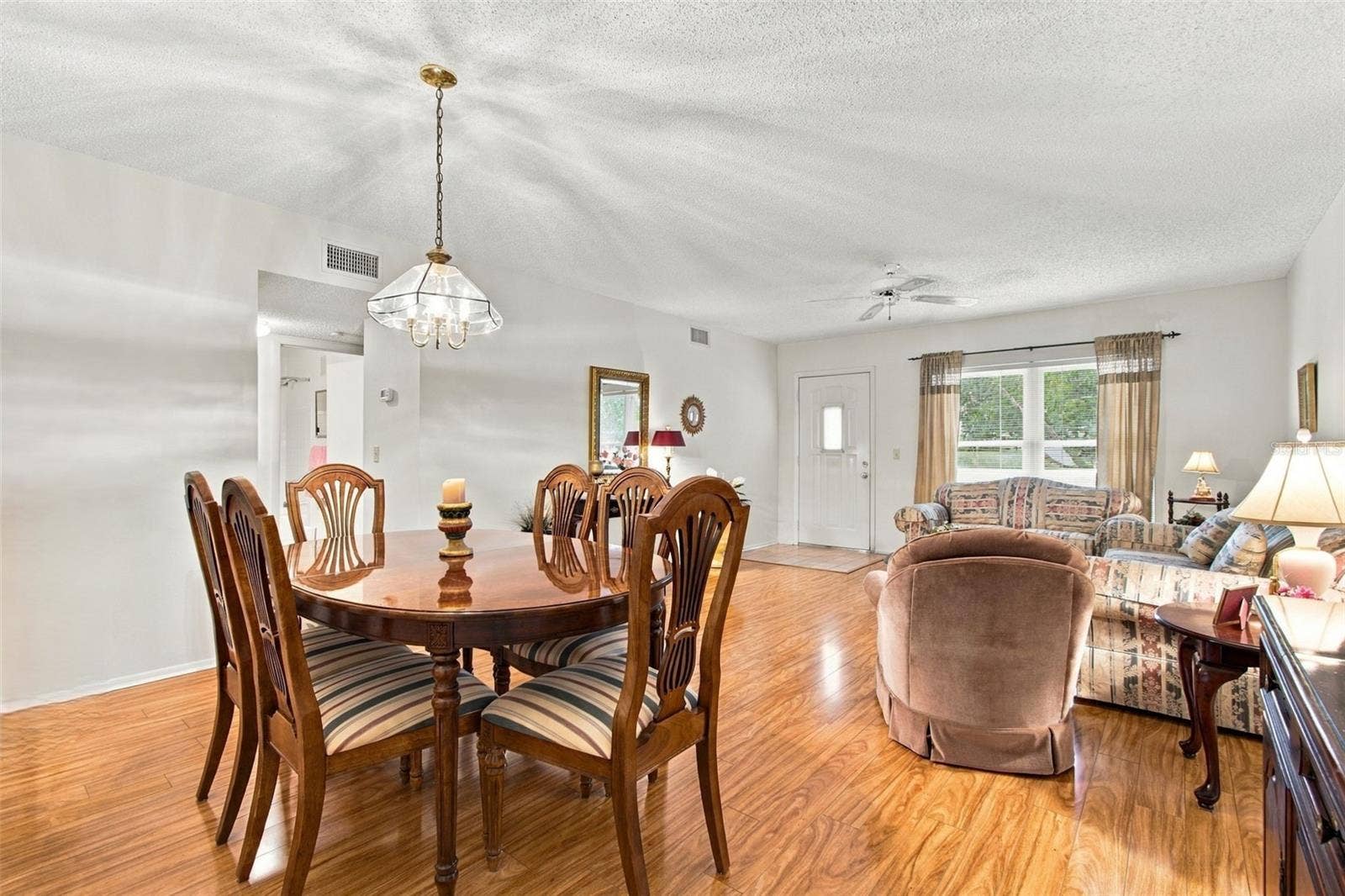 2221 NORWEGIAN DRIVE, #27, Clearwater, FL 33763 2221 NORWEGIAN DRIVE, #27, Clearwater, FL 33763