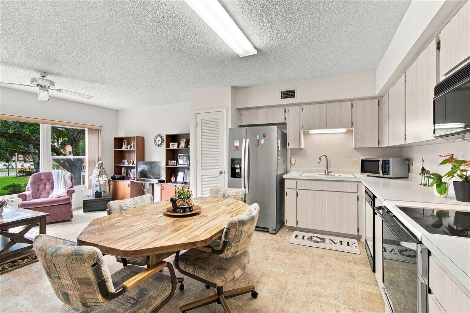 2221 NORWEGIAN DRIVE, #27, Clearwater, FL 33763 2221 NORWEGIAN DRIVE, #27, Clearwater, FL 33763