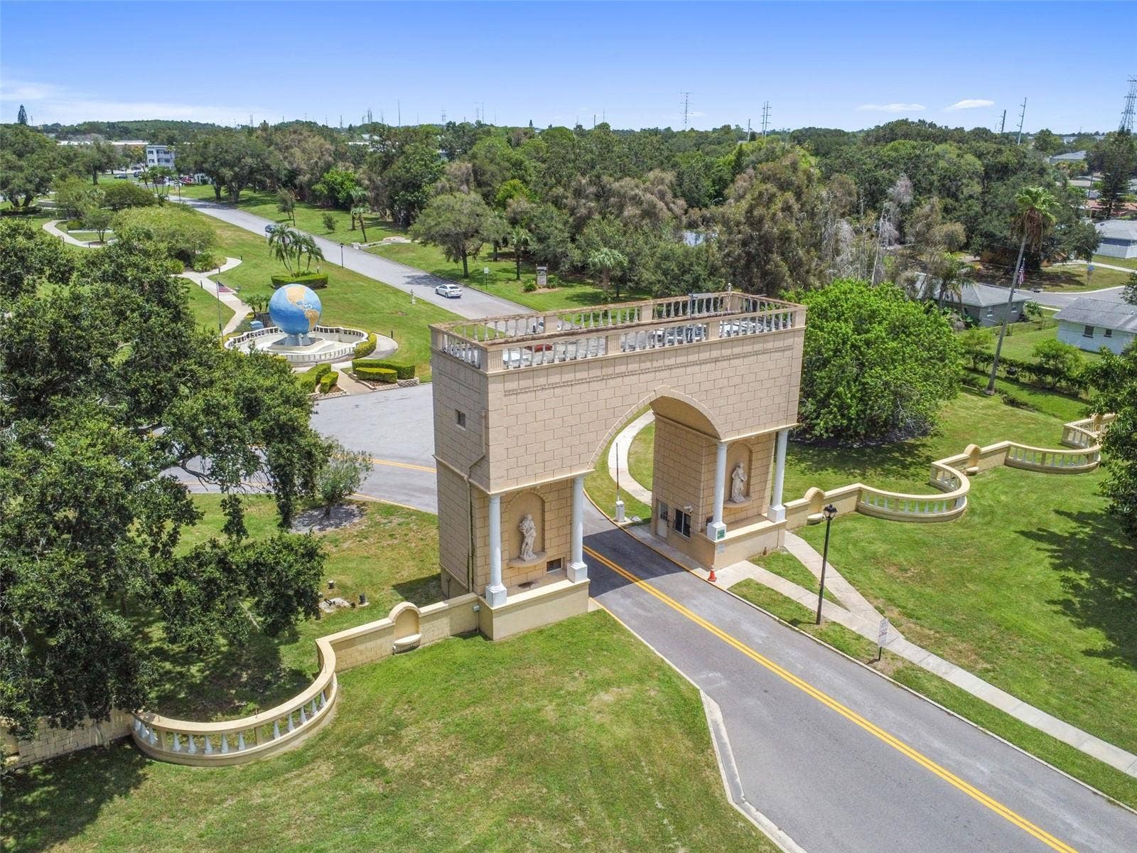 2221 NORWEGIAN DRIVE, #27, Clearwater, FL 33763 2221 NORWEGIAN DRIVE, #27, Clearwater, FL 33763