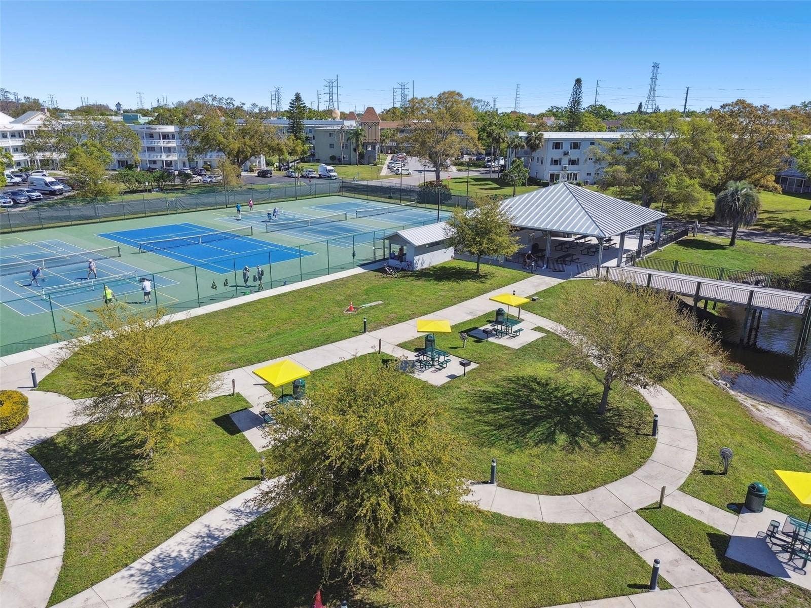 2221 NORWEGIAN DRIVE, #27, Clearwater, FL 33763 2221 NORWEGIAN DRIVE, #27, Clearwater, FL 33763