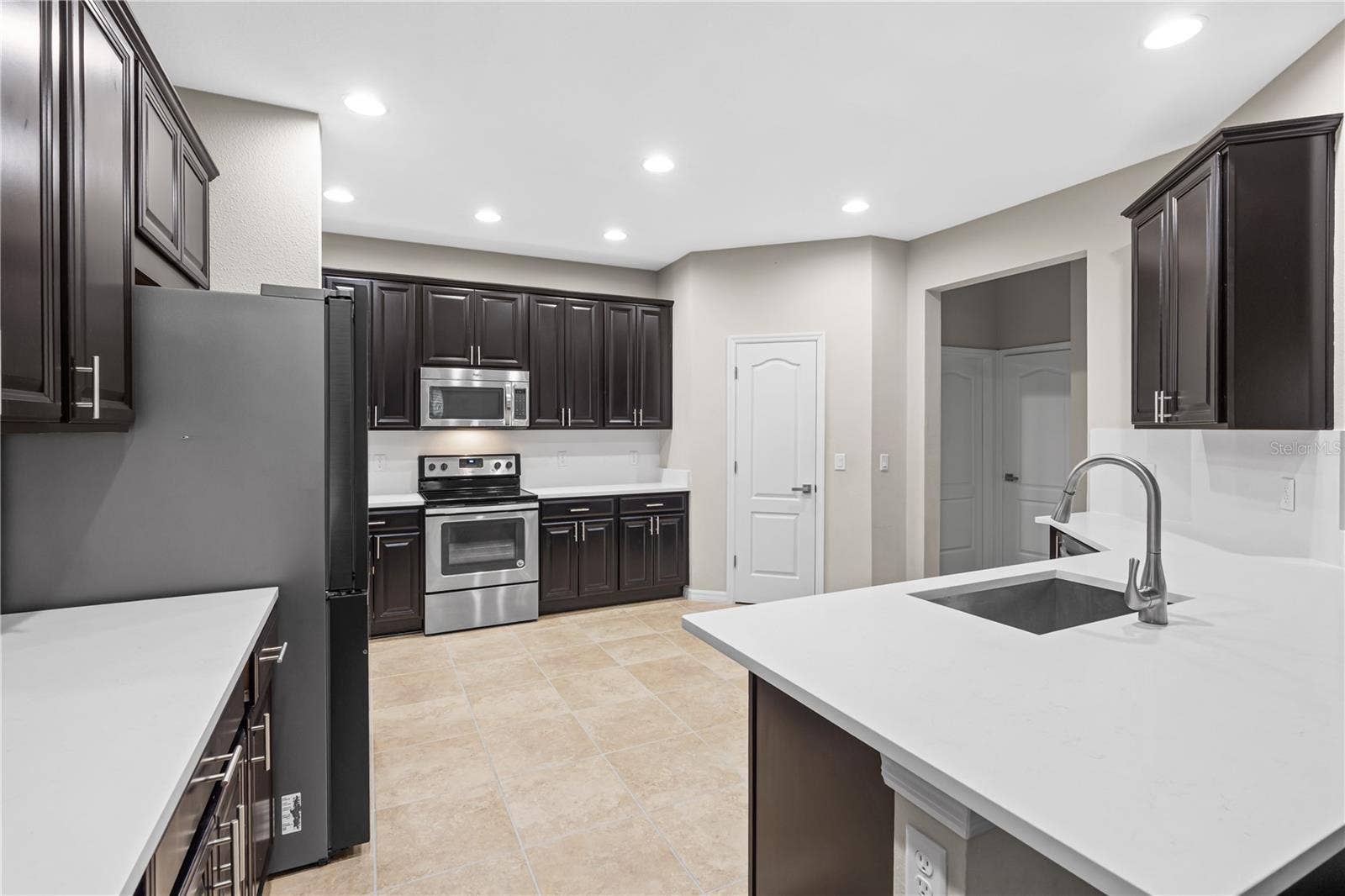 5955 CALDERA RIDGE DRIVE, Lithia, FL 33547 5955 CALDERA RIDGE DRIVE, Lithia, FL 33547