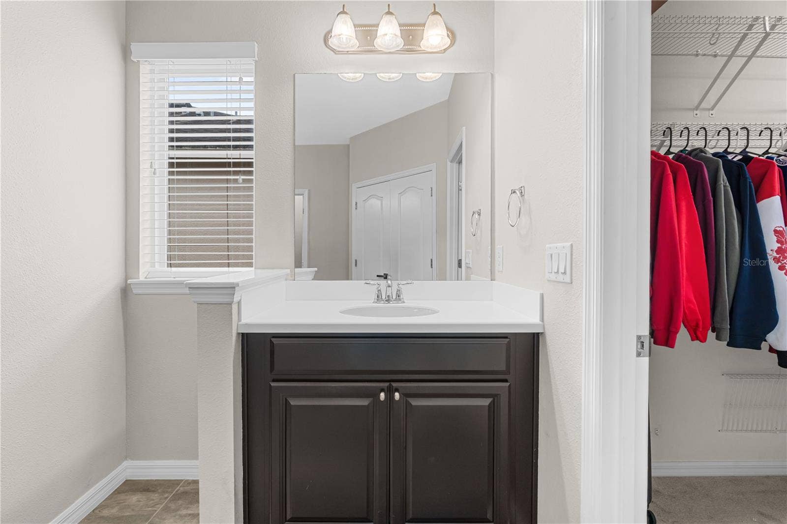 5955 CALDERA RIDGE DRIVE, Lithia, FL 33547 5955 CALDERA RIDGE DRIVE, Lithia, FL 33547