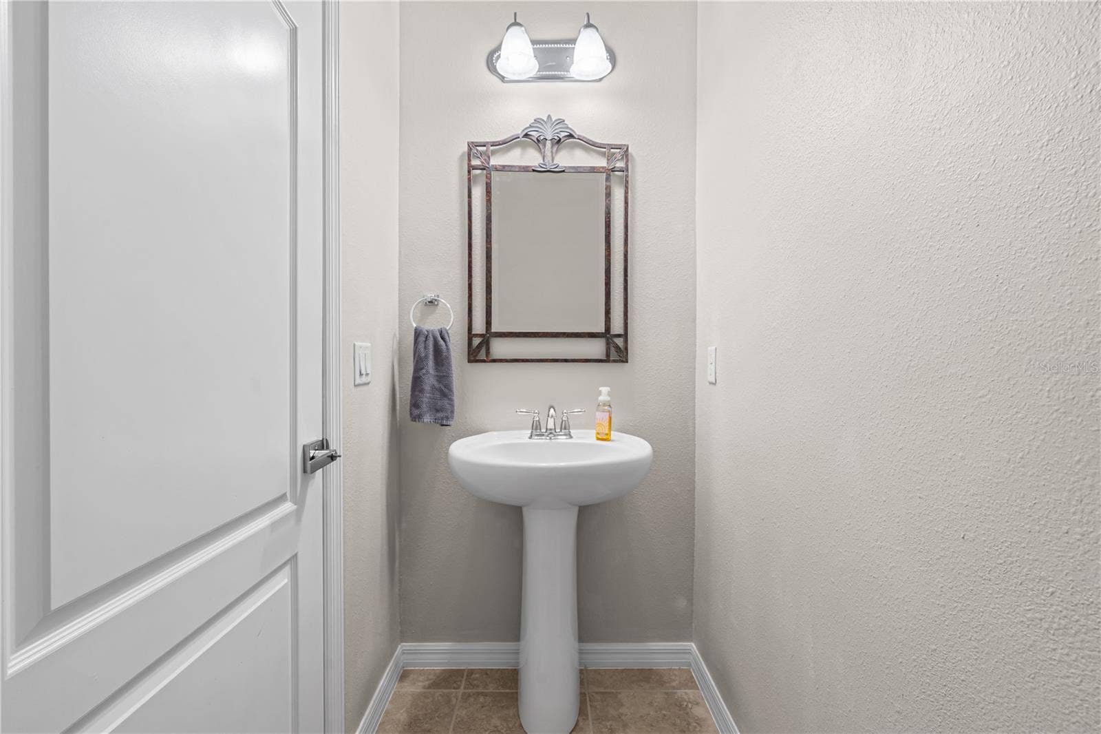 5955 CALDERA RIDGE DRIVE, Lithia, FL 33547 5955 CALDERA RIDGE DRIVE, Lithia, FL 33547