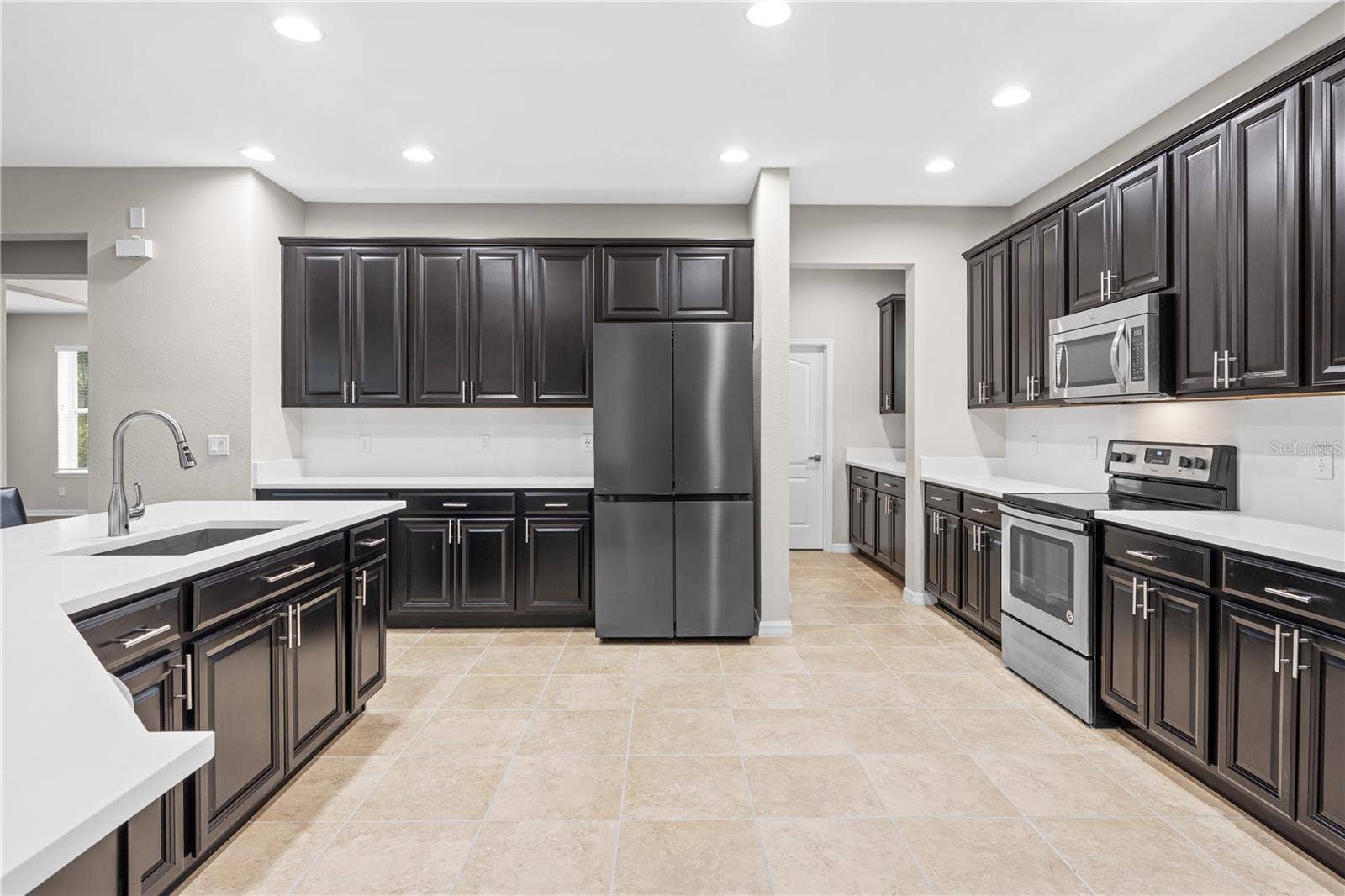 5955 CALDERA RIDGE DRIVE, Lithia, FL 33547 5955 CALDERA RIDGE DRIVE, Lithia, FL 33547