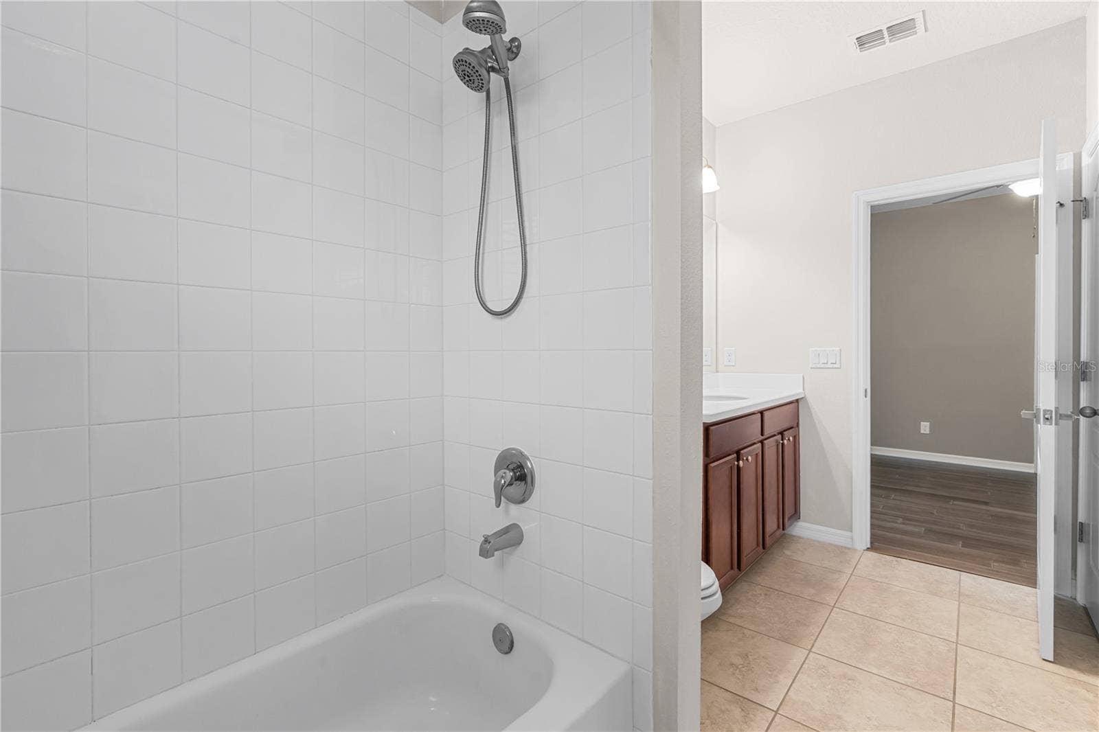 5955 CALDERA RIDGE DRIVE, Lithia, FL 33547 5955 CALDERA RIDGE DRIVE, Lithia, FL 33547
