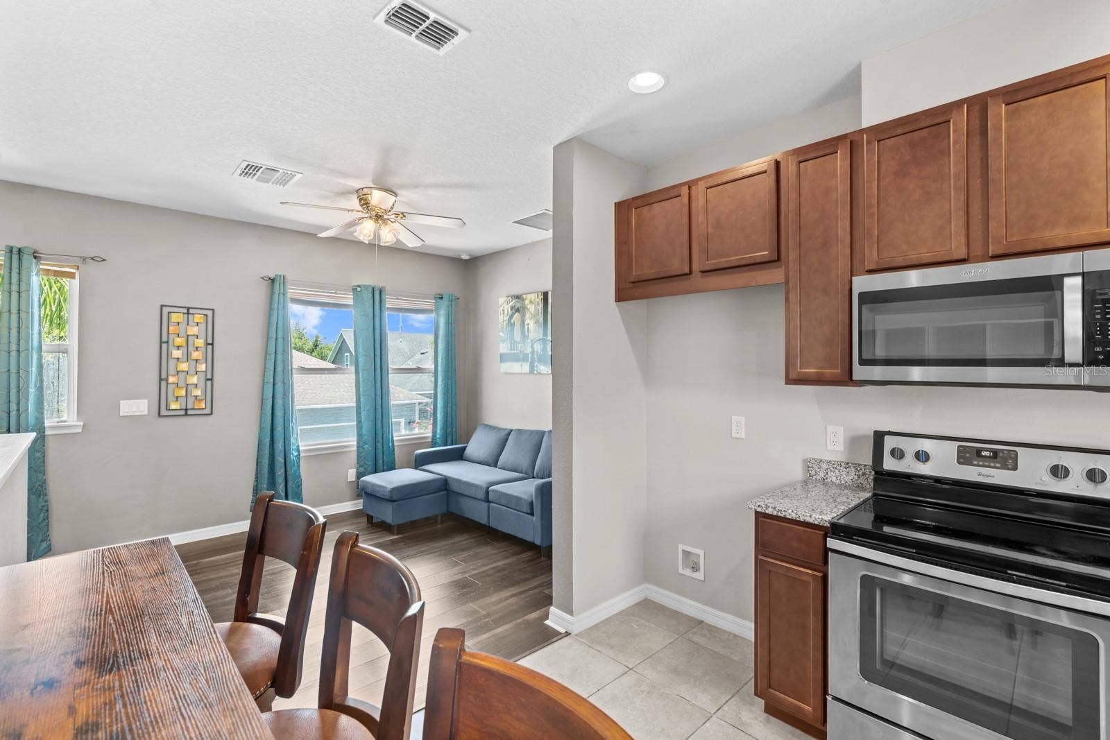 5955 CALDERA RIDGE DRIVE, Lithia, FL 33547 5955 CALDERA RIDGE DRIVE, Lithia, FL 33547