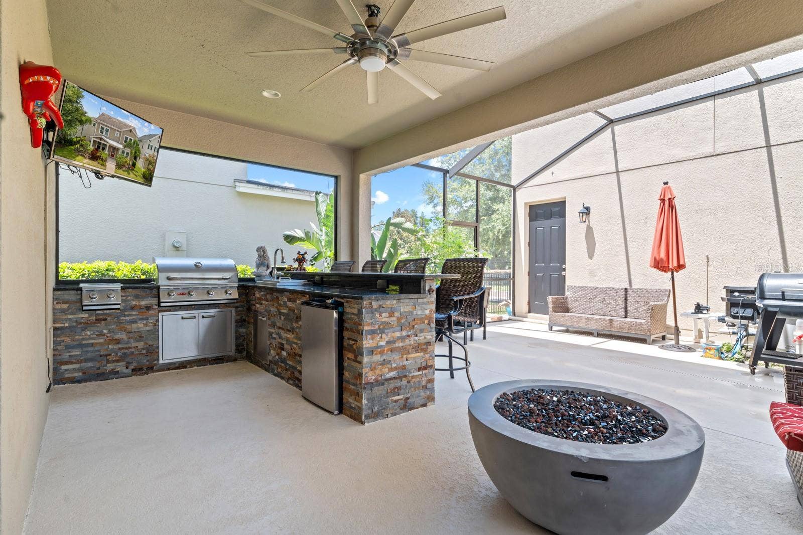 5955 CALDERA RIDGE DRIVE, Lithia, FL 33547 5955 CALDERA RIDGE DRIVE, Lithia, FL 33547