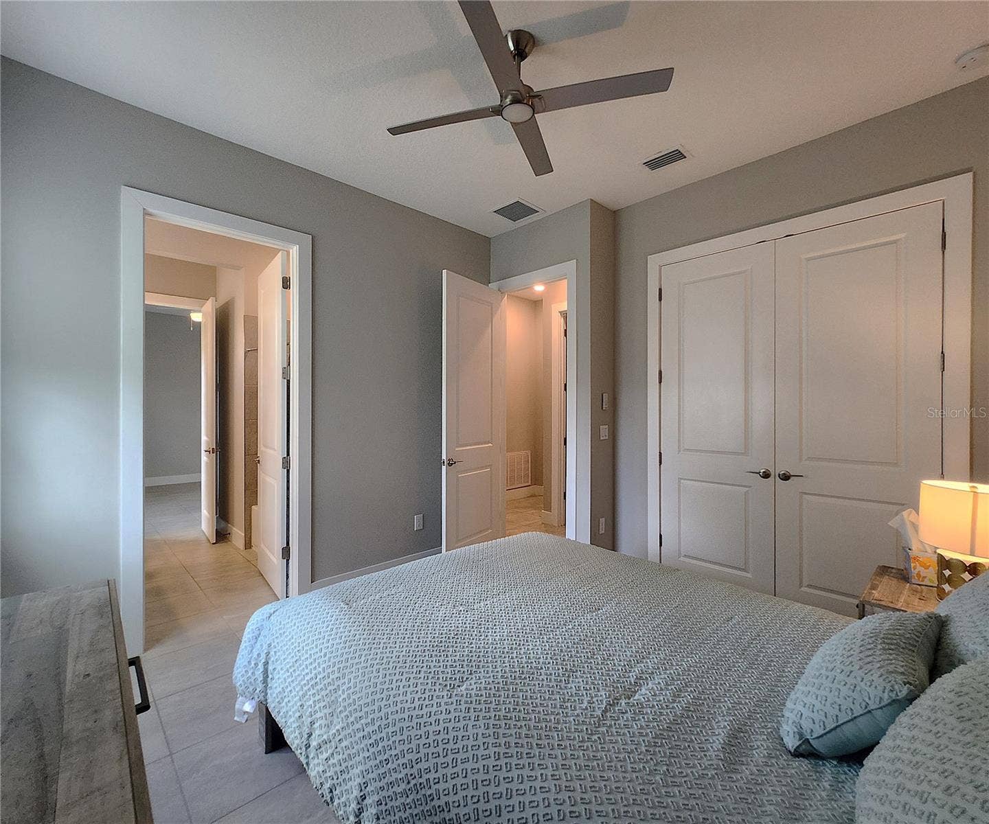8896 DRUMMER PLANK DRIVE, Wesley Chapel, FL 33545 Guest Bedroom #2, Jack-n-Jill Bathroom
