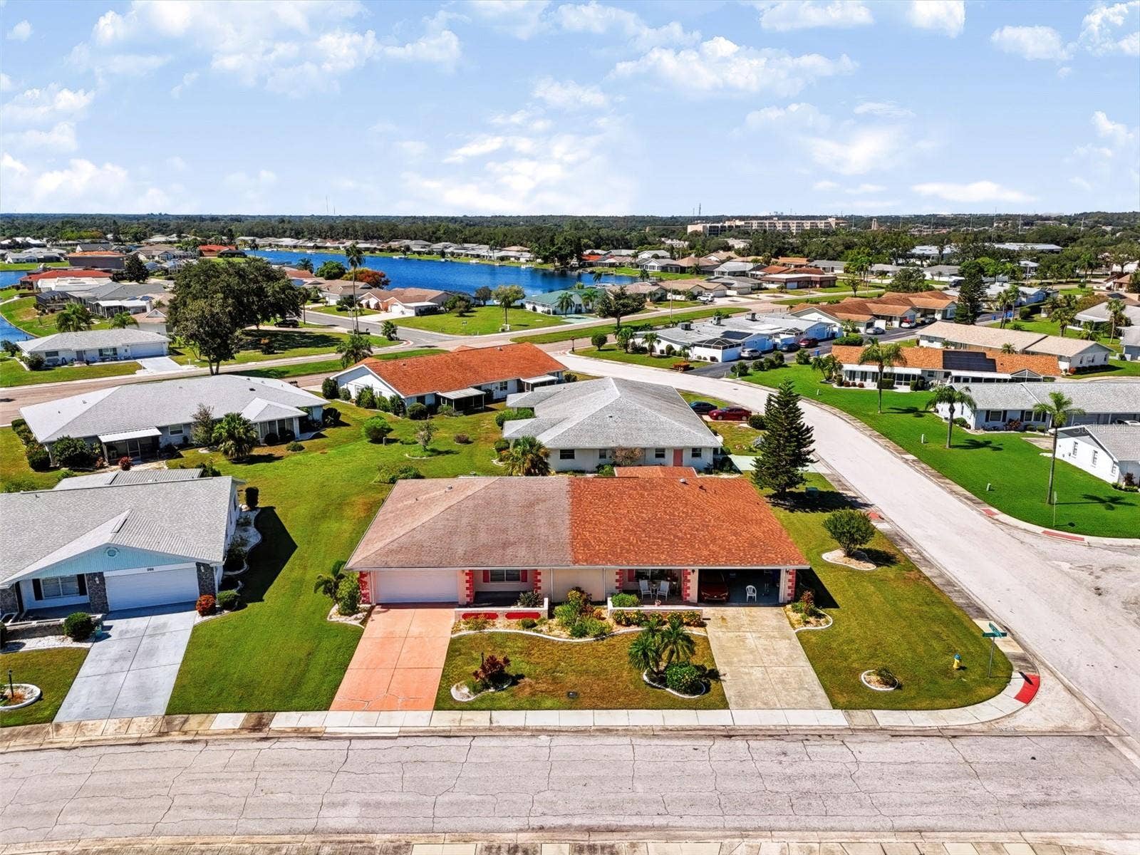 303 GREEN MANOR DRIVE, Sun City Center, FL 33573