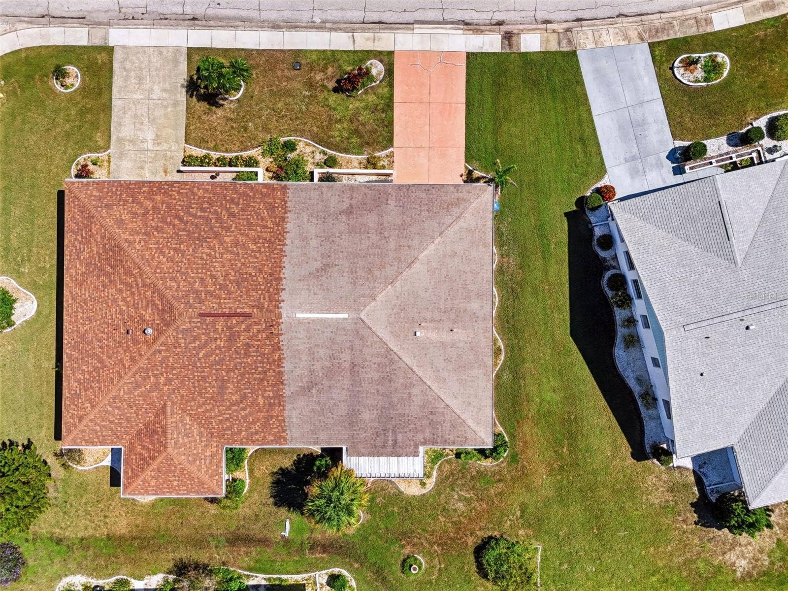 303 GREEN MANOR DRIVE, Sun City Center, FL 33573
