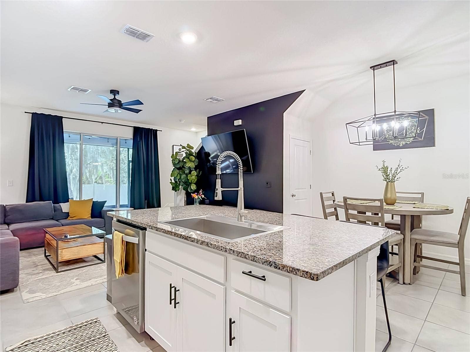 3347 PLEASANT WILLOW COURT, Brandon, FL 33511 3347 PLEASANT WILLOW COURT, Brandon, FL 33511