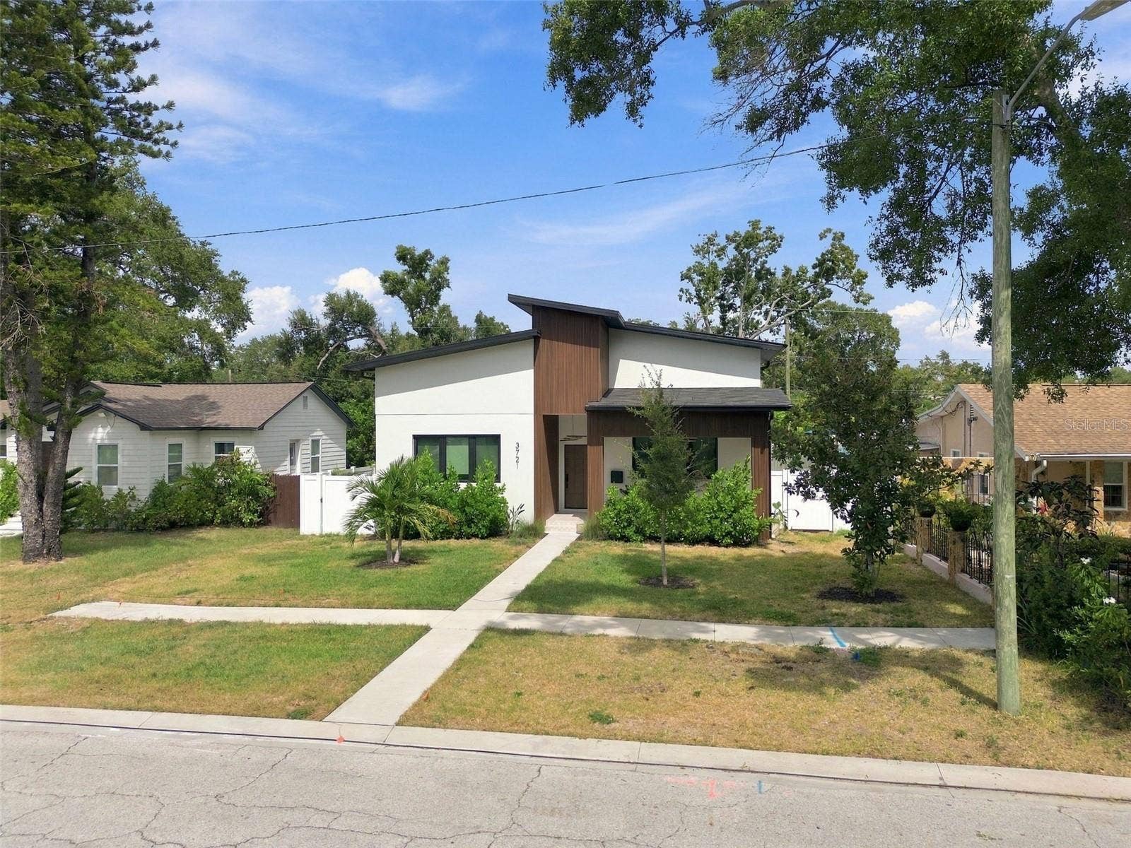 3721 6TH AVENUE N, St Petersburg, FL 33713