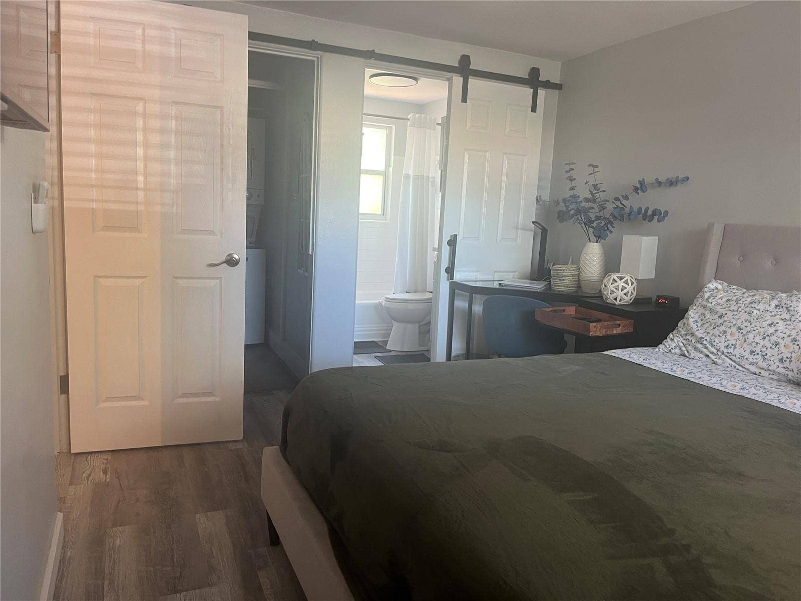 115 CLEVELAND AVENUE, Largo, FL 33770 115 CLEVELAND AVENUE, Largo, FL 33770