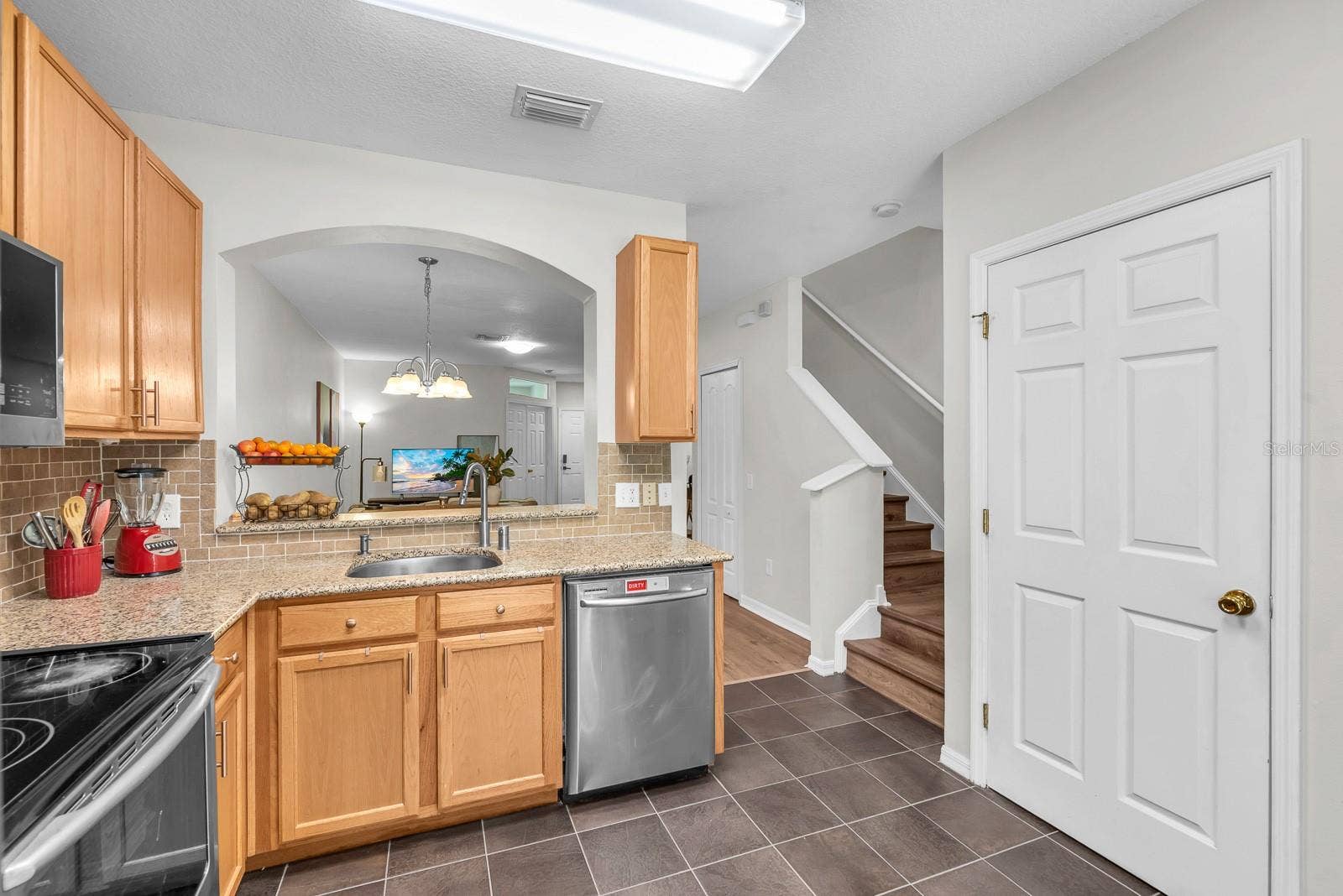 5819 FISHHAWK RIDGE DRIVE, Lithia, FL 33547 5819 FISHHAWK RIDGE DRIVE, Lithia, FL 33547