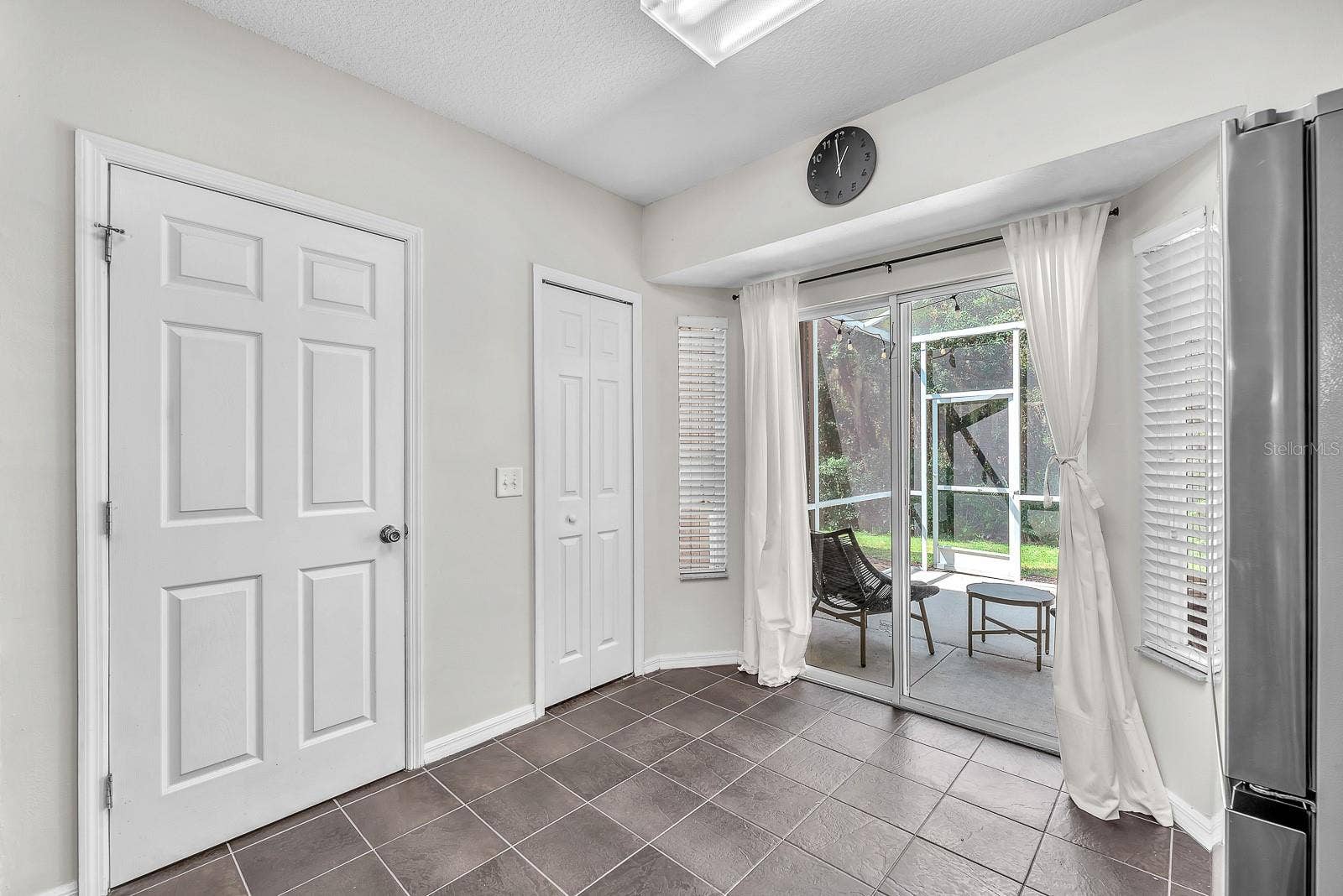 5819 FISHHAWK RIDGE DRIVE, Lithia, FL 33547 5819 FISHHAWK RIDGE DRIVE, Lithia, FL 33547