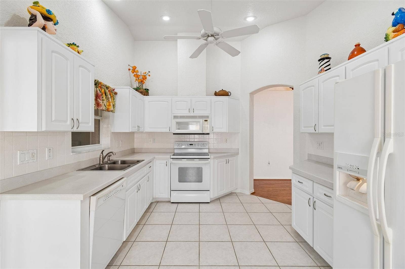 284 ROYAL PALM WAY, Spring Hill, FL 34608