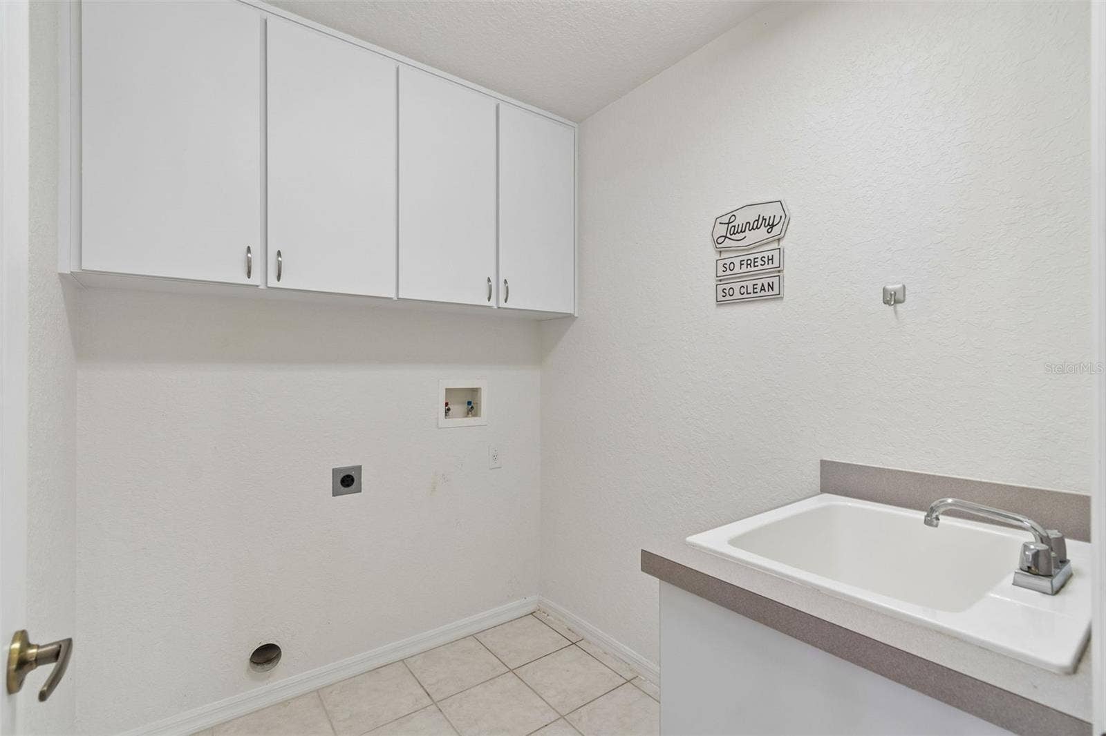 284 ROYAL PALM WAY, Spring Hill, FL 34608