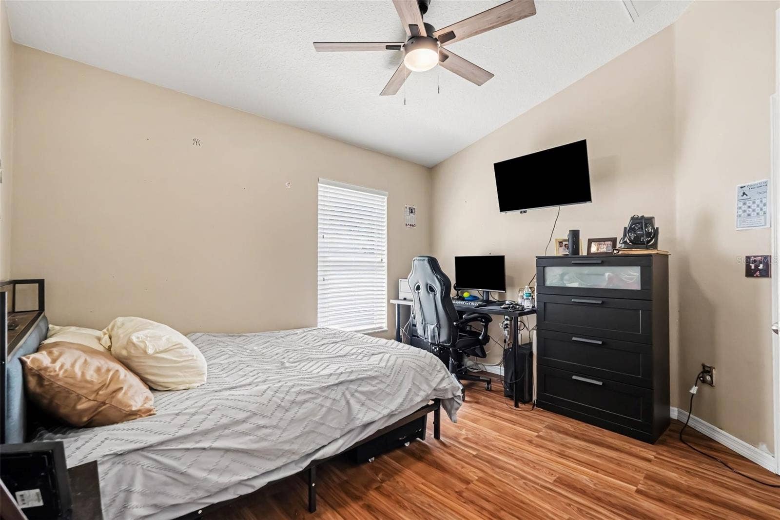 6805 BLUFF MEADOW COURT, Wesley Chapel, FL 33545