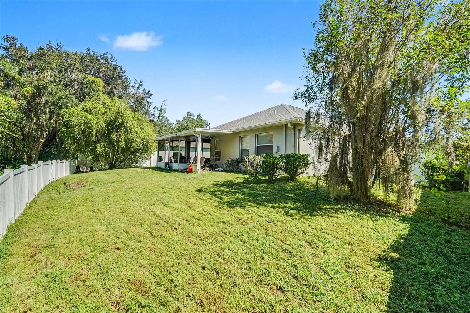 6805 BLUFF MEADOW COURT, Wesley Chapel, FL 33545