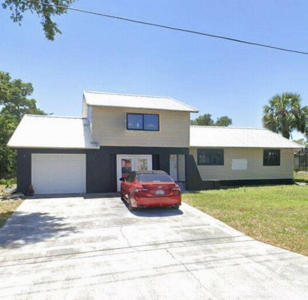 19037 COCHRAN BOULEVARD, Port Charlotte, FL 33948 19037 COCHRAN BOULEVARD, Port Charlotte, FL 33948