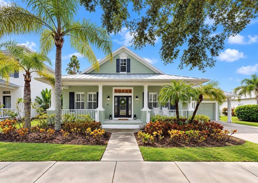 Property photo for 542 ISLEBAY DRIVE, Apollo Beach, FL