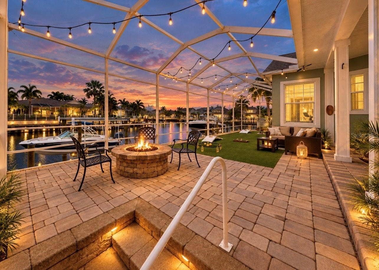 542 ISLEBAY DRIVE, Apollo Beach, FL 33572 542 ISLEBAY DRIVE, Apollo Beach, FL 33572