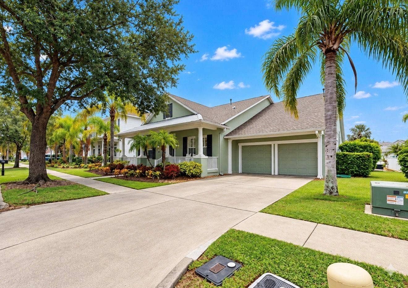 542 ISLEBAY DRIVE, Apollo Beach, FL 33572 542 ISLEBAY DRIVE, Apollo Beach, FL 33572