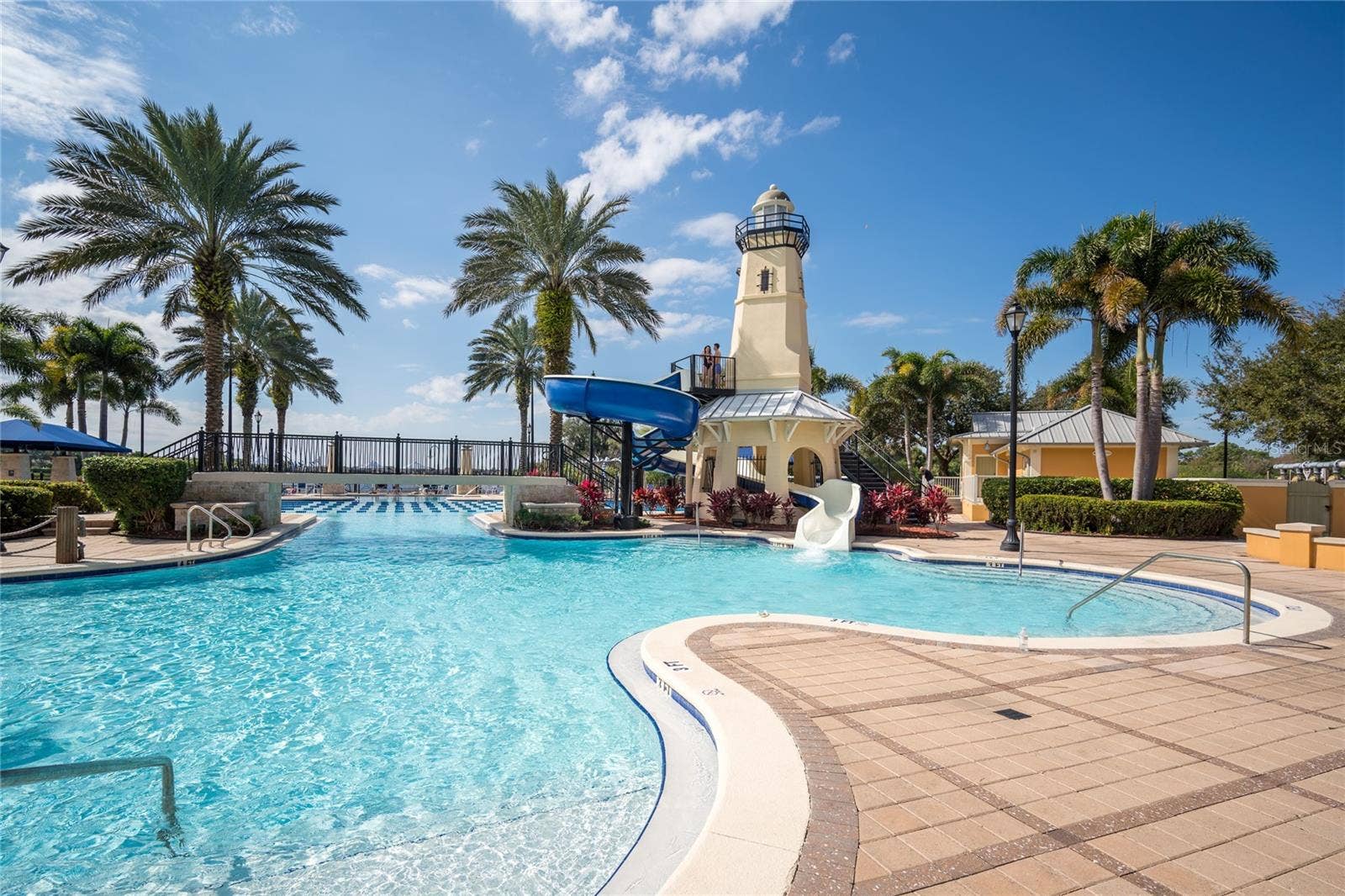 542 ISLEBAY DRIVE, Apollo Beach, FL 33572 542 ISLEBAY DRIVE, Apollo Beach, FL 33572