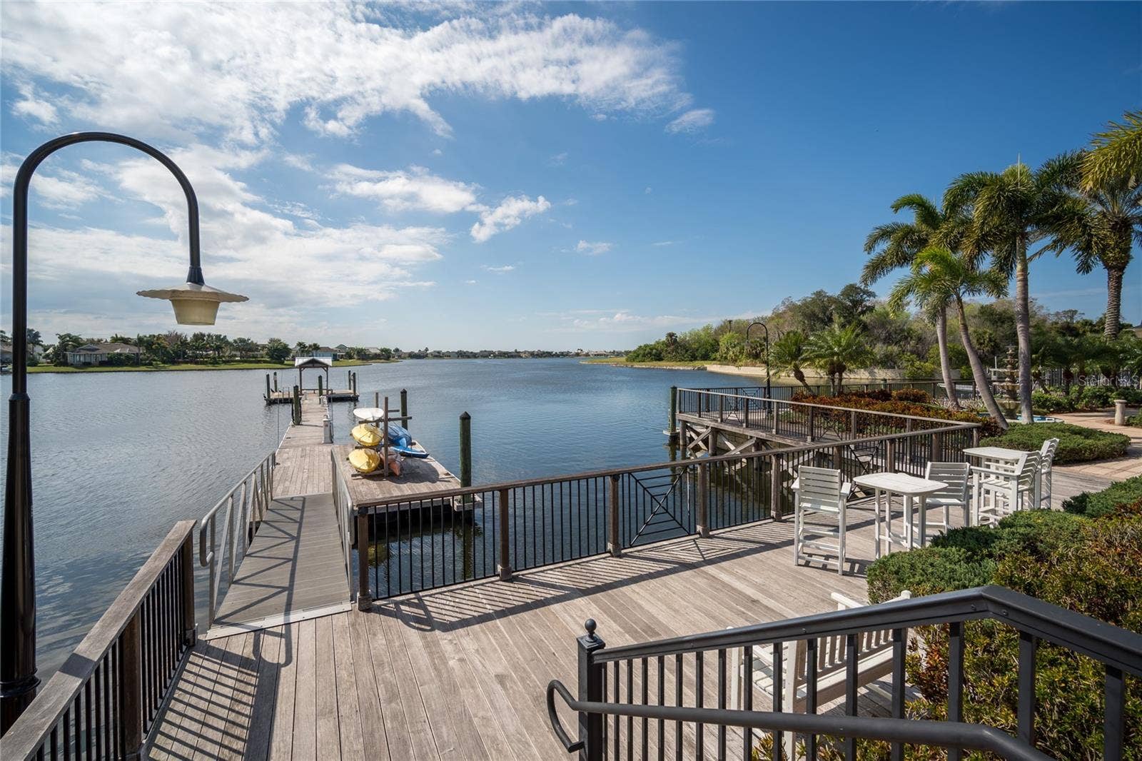 542 ISLEBAY DRIVE, Apollo Beach, FL 33572 542 ISLEBAY DRIVE, Apollo Beach, FL 33572
