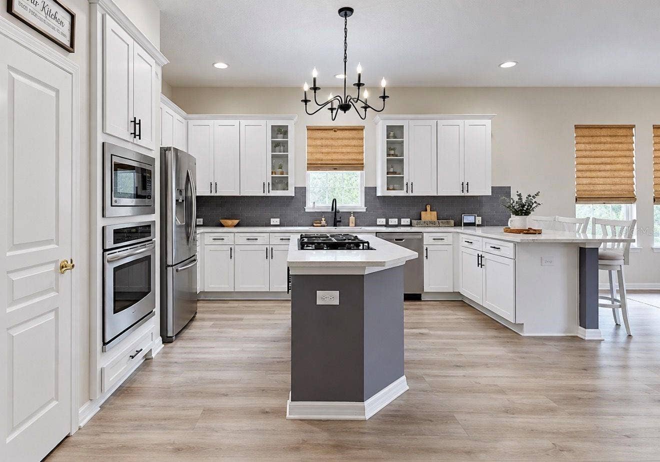 542 ISLEBAY DRIVE, Apollo Beach, FL 33572 Kitchen