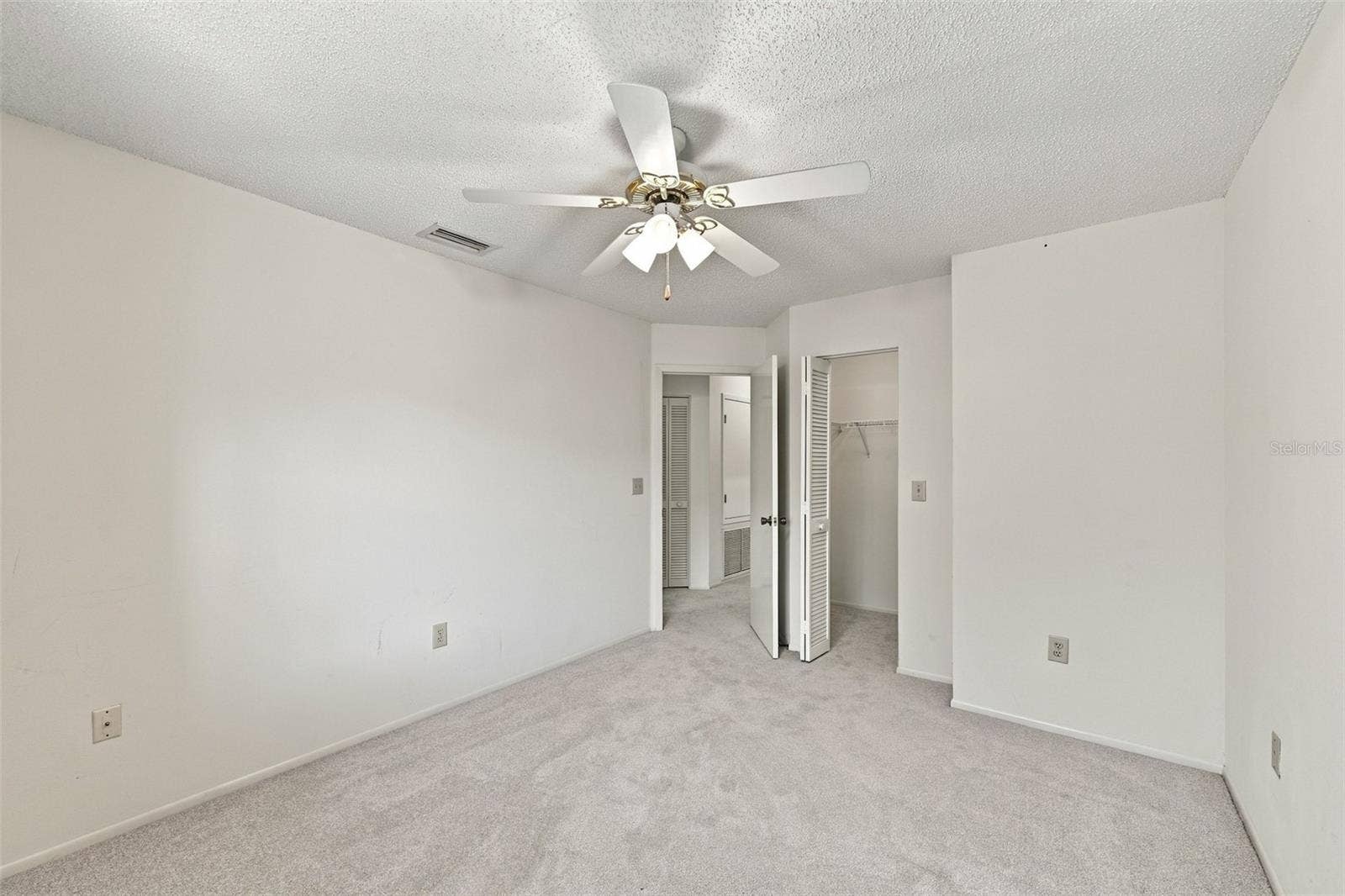 11109 CLAYRIDGE DRIVE, Tampa, FL 33635