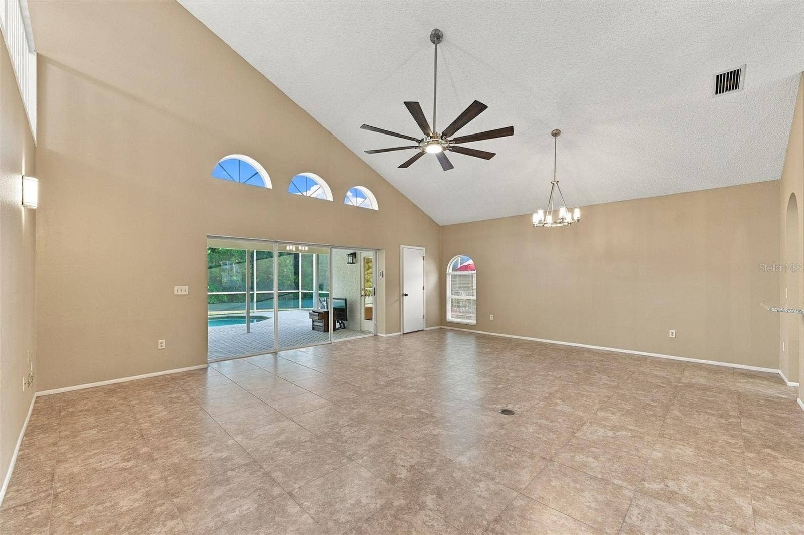 11109 CLAYRIDGE DRIVE, Tampa, FL 33635