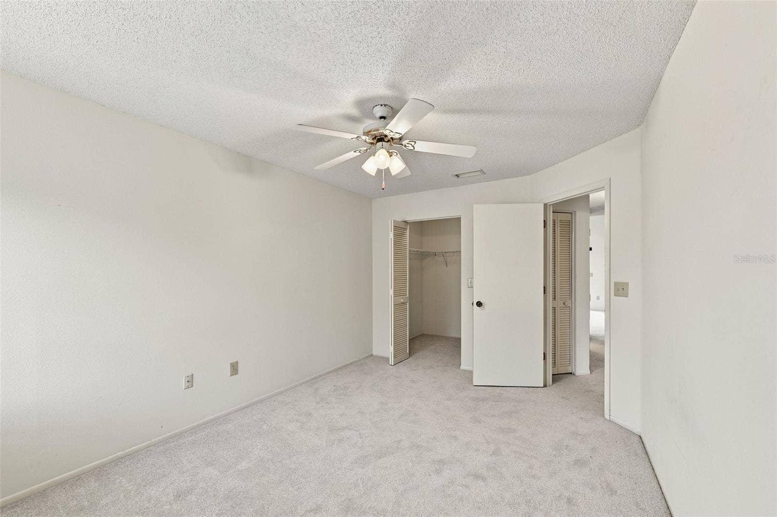 11109 CLAYRIDGE DRIVE, Tampa, FL 33635